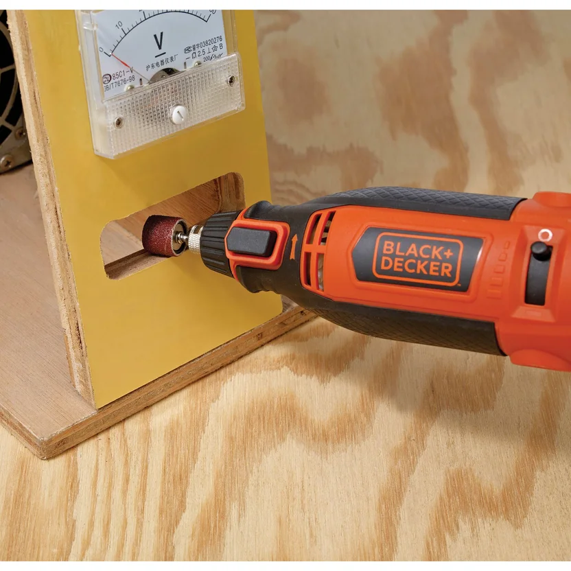 MOTOTOOL 180W + ACCESORIOS (RT18KA-B3) BLACK&DECKER - Vista 3