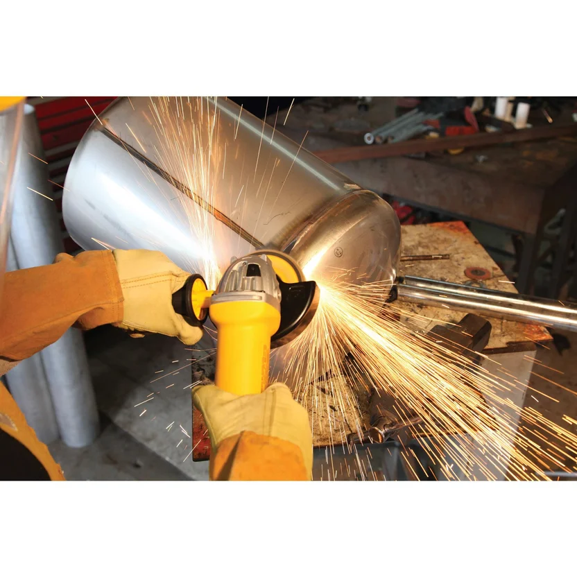 DISCO FLAP ZIRCONIO 4-1-2" Z60 GRANO (DW8308-BR) DEWALT - Vista 2