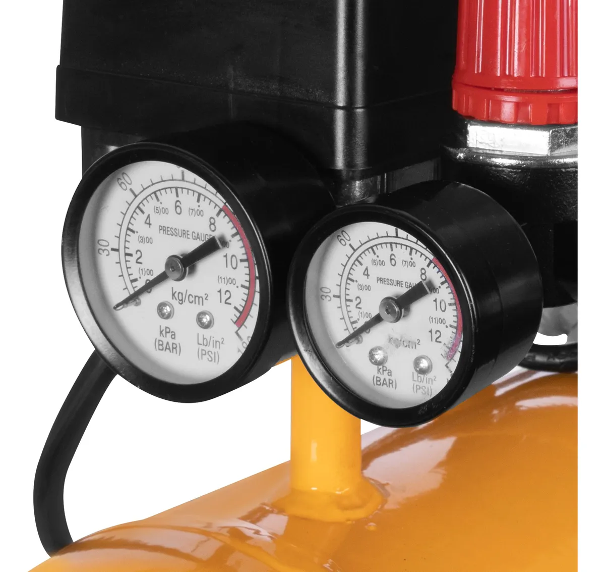 COMPRESOR DE AIRE LIBRE DE ACEITE SILENCIOSO 1,5HP 12 LITROS (FC112S) FURIUS - Vista 3